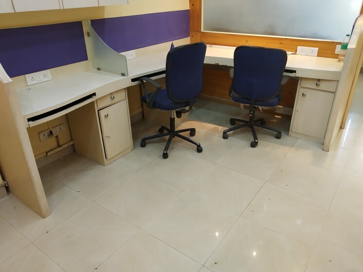 Team Area, crystal-plaza-andheri-west Commercial Office Space 500 Sq.Ft. In Andheri West Mumbai 9469041