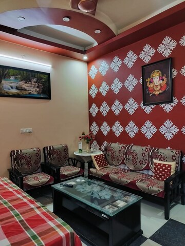 Bedroom in 4 BHK Independent House at Bharat Colony – for Sale