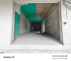 Parking in  Shop at Kukreja Center, Cbd Belapur Sector 11 – for Sale