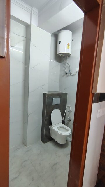 Bathroom in 1 BHK Builder Floor at Dwarka Mor – for Rent