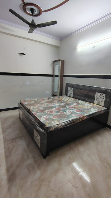 Bedroom in 1 BHK Builder Floor at Dwarka Mor – for Rent