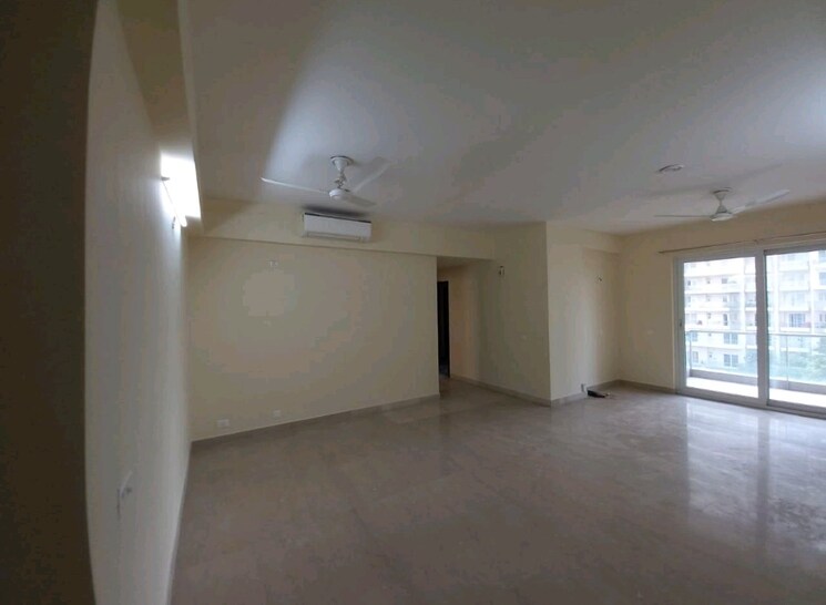 Room, emaar-emerald-floors-premier 3.5 Bedroom 1650 Sq.Ft. Apartment In Sector 65 Gurgaon 9469310