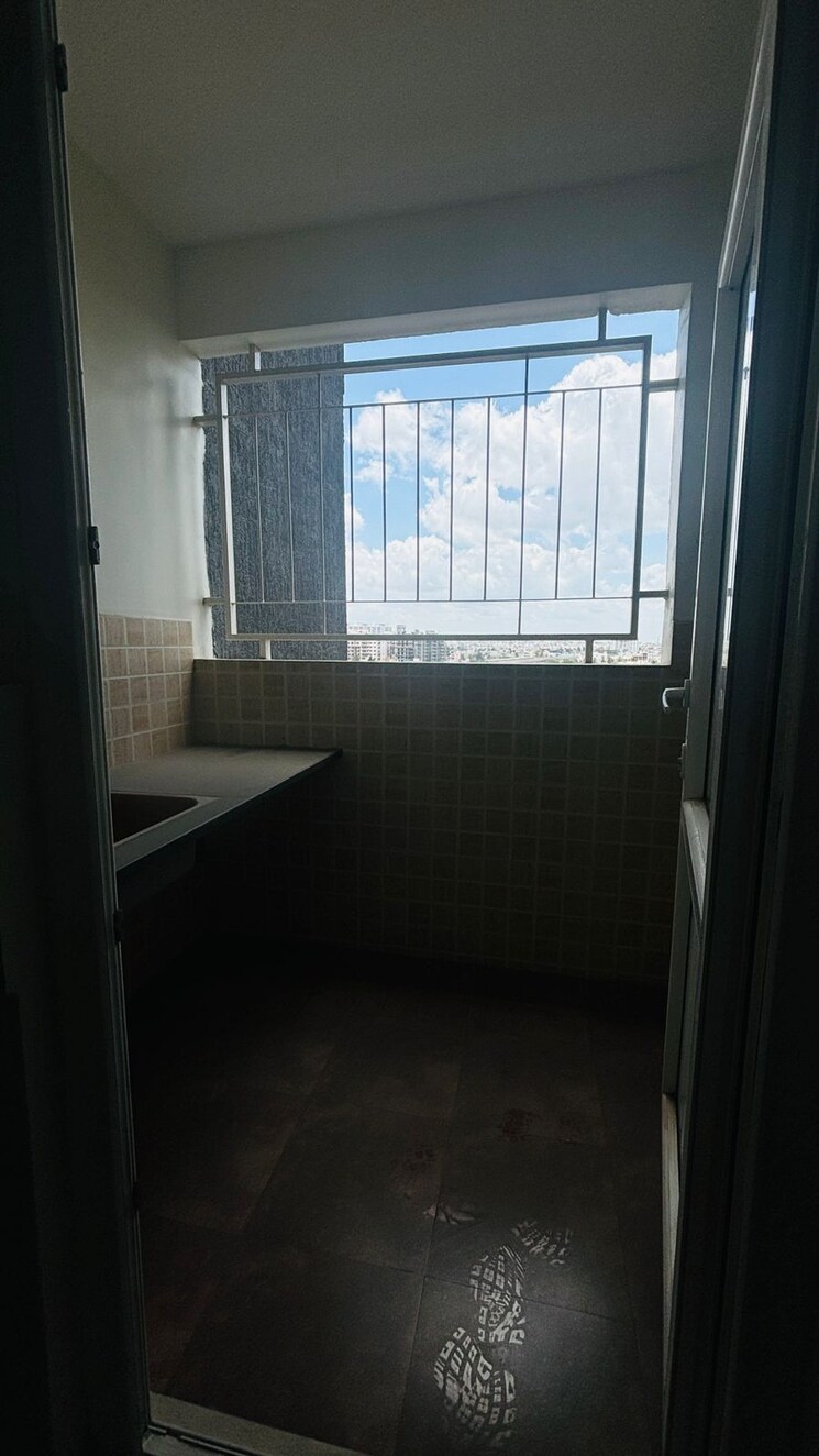 Room, shriram-southern-crest 2.5 Bedroom 1400 Sq.Ft. Apartment In Jp Nagar Bangalore 9469264