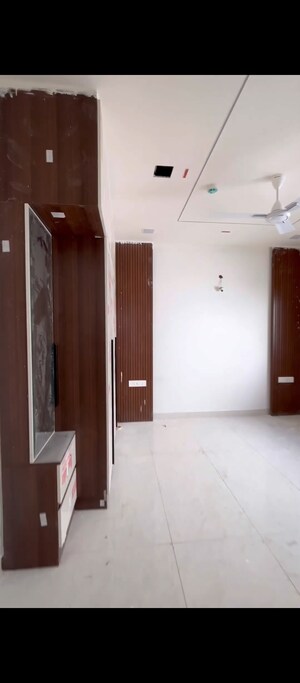 Furnished Amenities in 3 BHK Apartment at Prestige Beverly Hills, Kokapet – for Rent