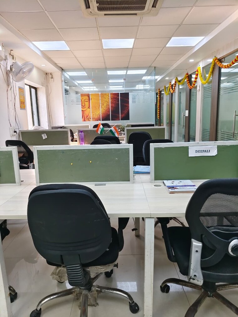 Team Area, sector 63 Commercial Office Space 810 Sq.Ft. In Sector 63 Noida 9469419