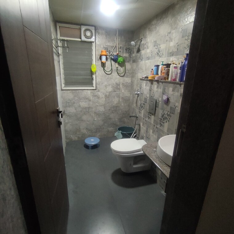 Bathroom, lajmoh-apartment 2 Bedroom 1152 Sq.Ft. Apartment In Baner Pune 9469524