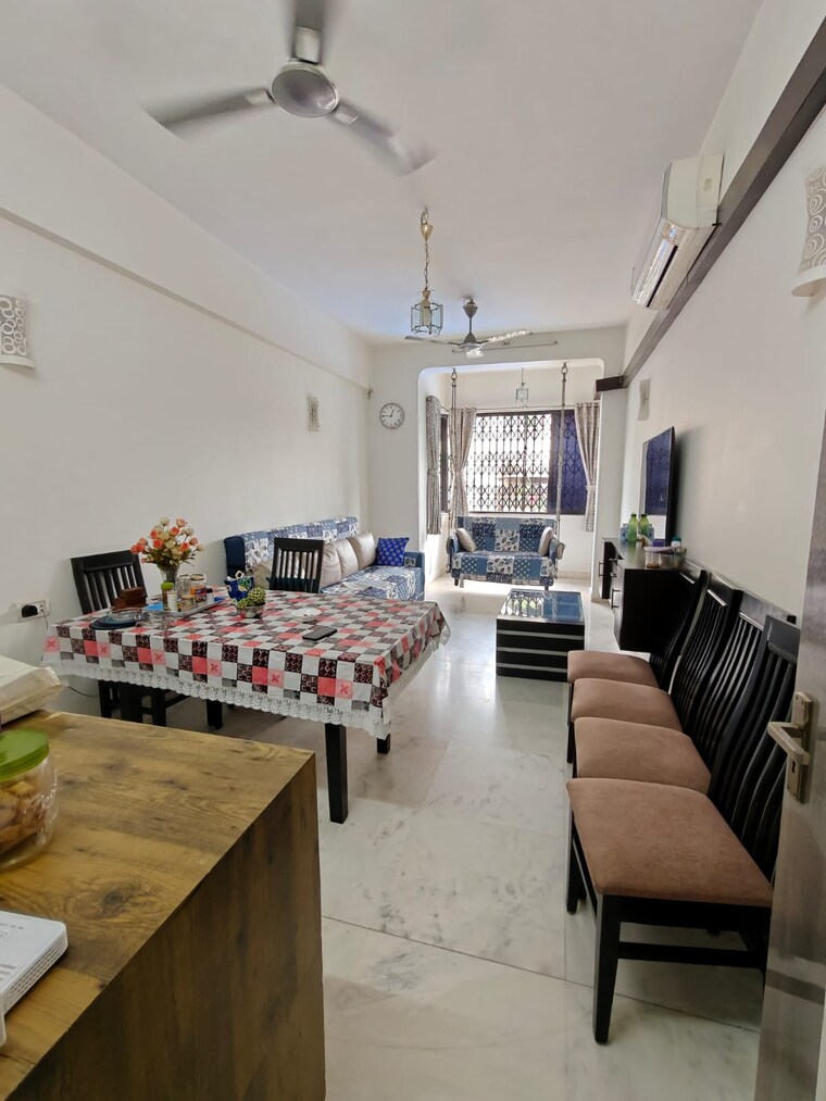 Room, worli naka 1 Bedroom 500 Sq.Ft. Independent House In Worli Naka Mumbai 9469476