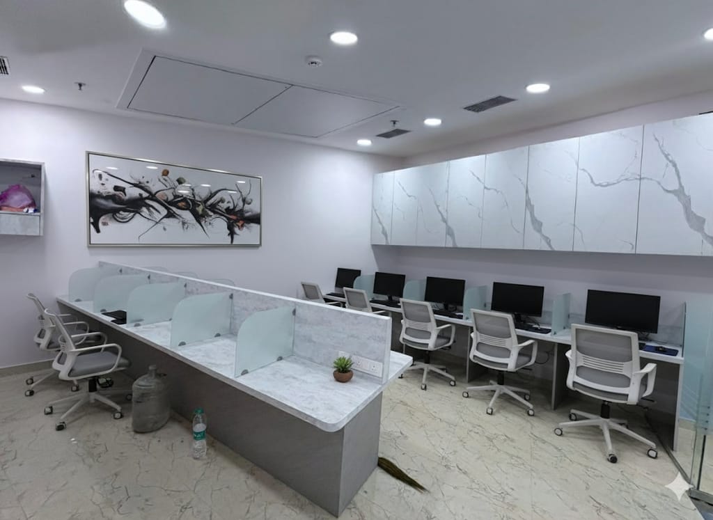 Office Space For Rent in Mani Casadona