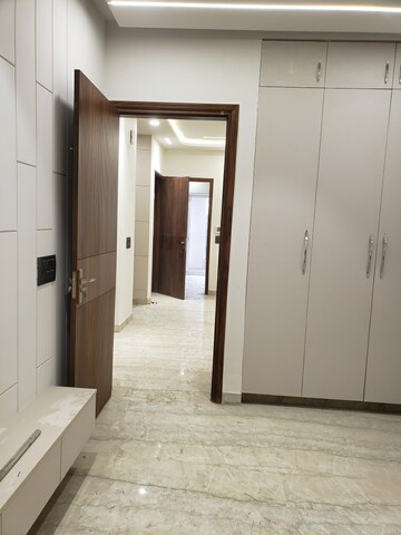 2 BHK Builder Floor For Rent in Tilak Nagar