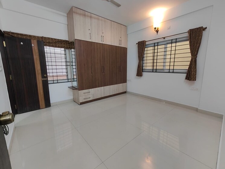 Room, menka-apartment 3 Bedroom 1800 Sq.Ft. Apartment In Indiranagar Bangalore 9469773