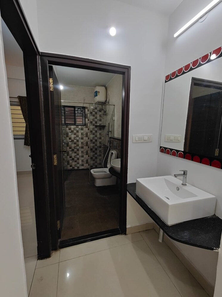 Bathroom, menka-apartment 3 Bedroom 1800 Sq.Ft. Apartment In Indiranagar Bangalore 9469773