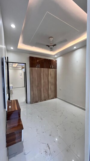 2 BHK Builder Floor For Sale in Sector 16b Greater Noida