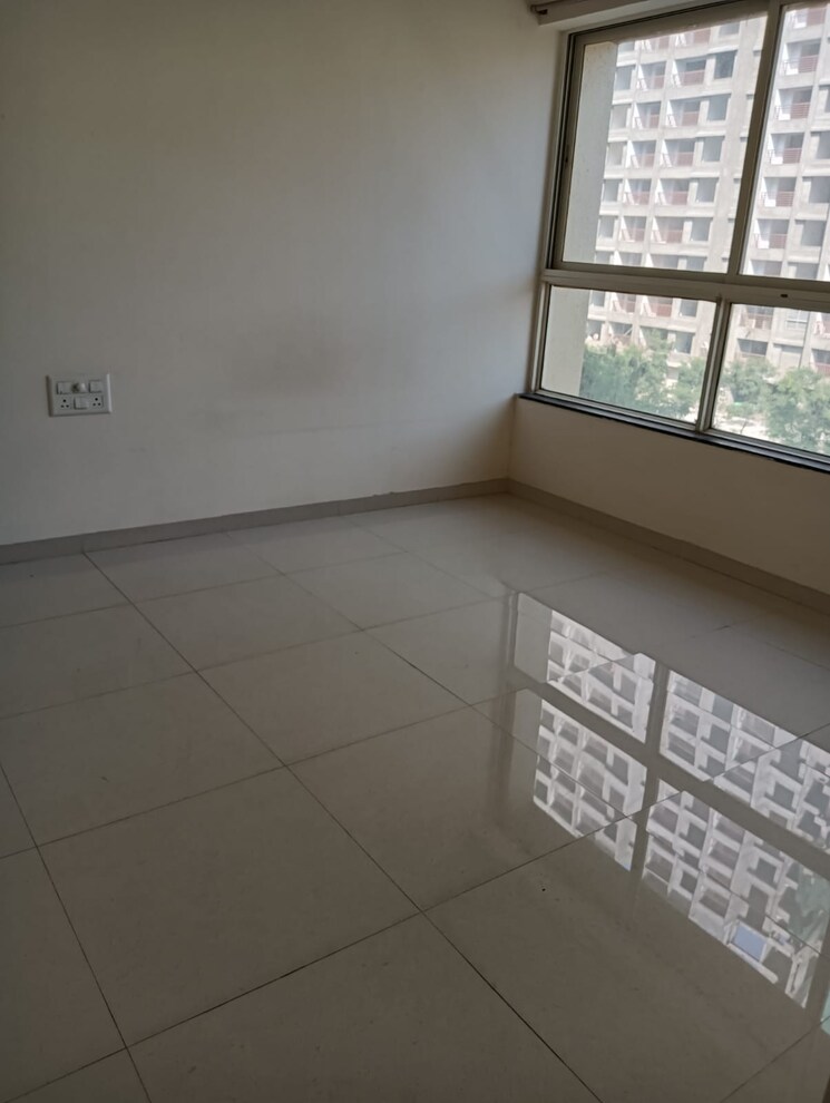 Balcony, pgd-pinnacle 2 Bedroom 689 Sq.Ft. Apartment In Mundhwa Pune 9469640