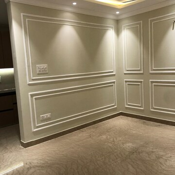 Room in 2 BHK Builder Floor at Lajpat Nagar – for Rent