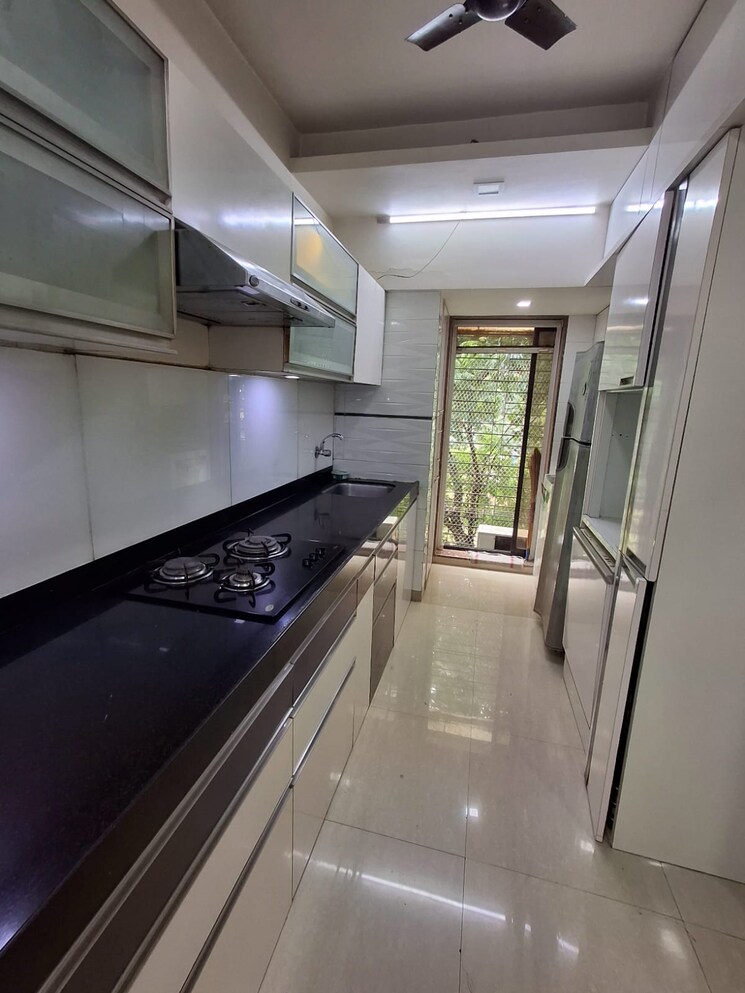 Kitchen, gundecha-symphony 2 Bedroom 700 Sq.Ft. Apartment In Andheri West Mumbai 9448756