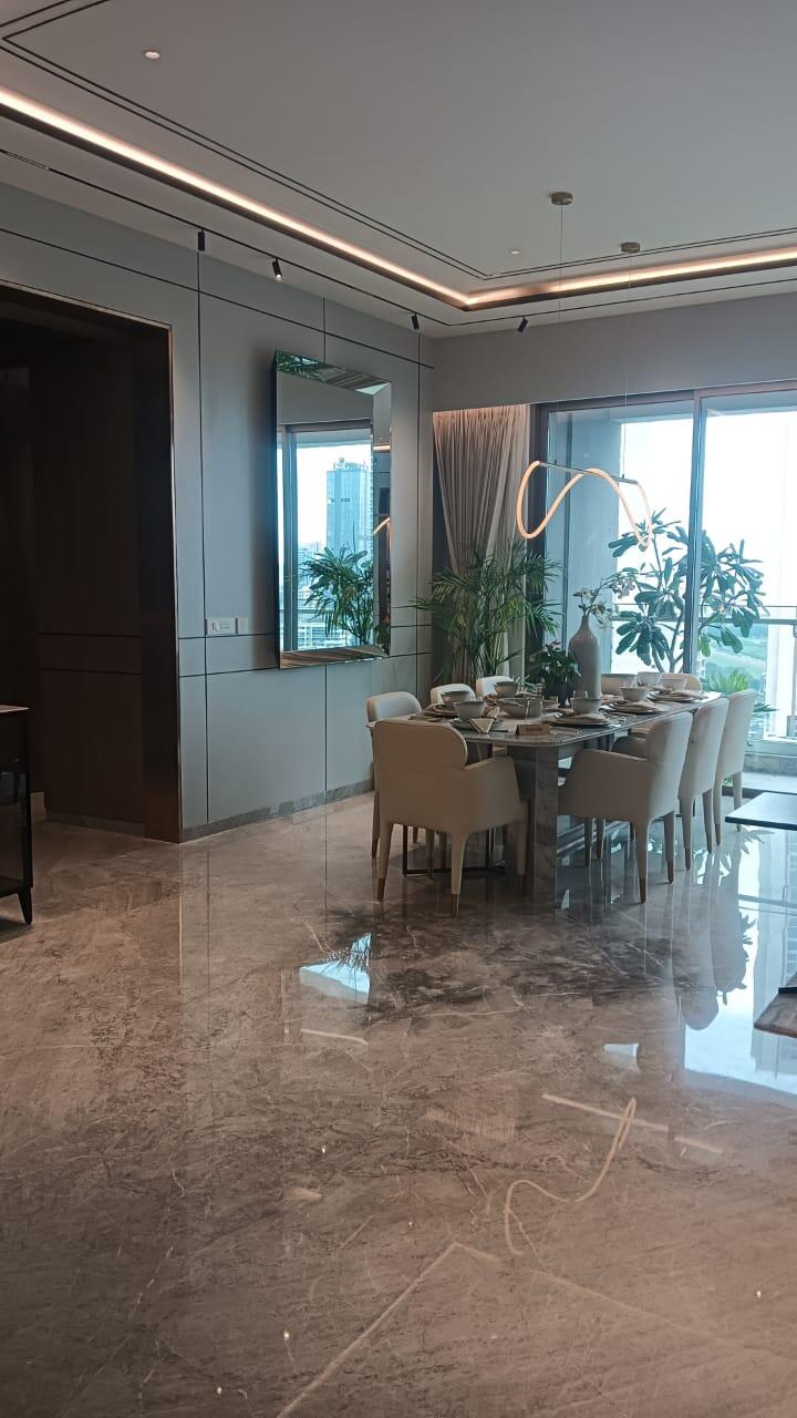 3 BHK + Servant Room 2740 Sq.Ft. Apartment in K Raheja Vivarea