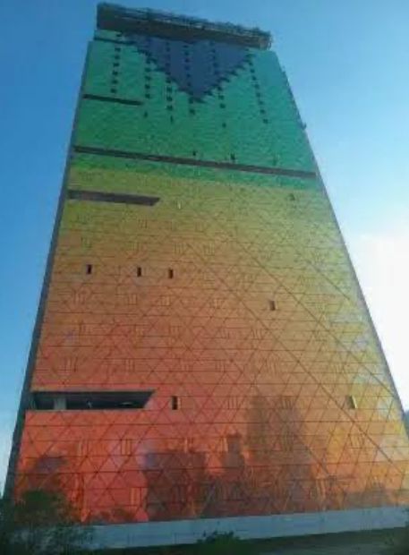 Office Space For Sale in Parinee I