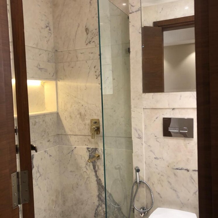 Bathroom, lajpat nagar 2 Bedroom 900 Sq.Ft. Independent House In Lajpat Nagar Delhi 9469889