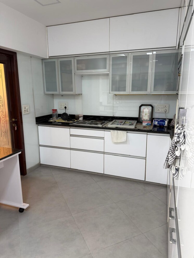 Kitchen, cuffe-castle 4 Bedroom 2100 Sq.Ft. Apartment In Cuffe Parade Mumbai 9469885