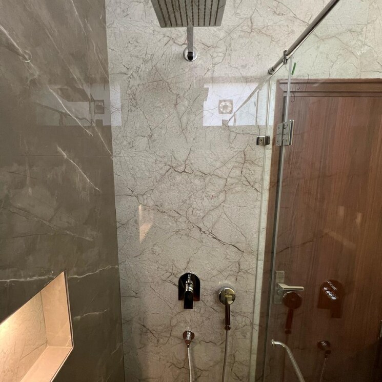 Bathroom, green park extension 3 Bedroom 1800 Sq.Ft. Independent House In Green Park Extension Delhi 9469943