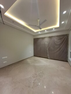 4 BHK + Servant Room Builder Floor For Sale in Elan Nirvana