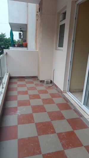 Balcony in 3 BHK Builder Floor at Amolik Residency, Sector 86 – for Rent