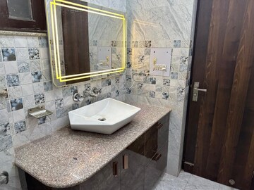 Bathroom in 2.5 BHK Independent House at Alpha 1 Greater Noida – for Sale