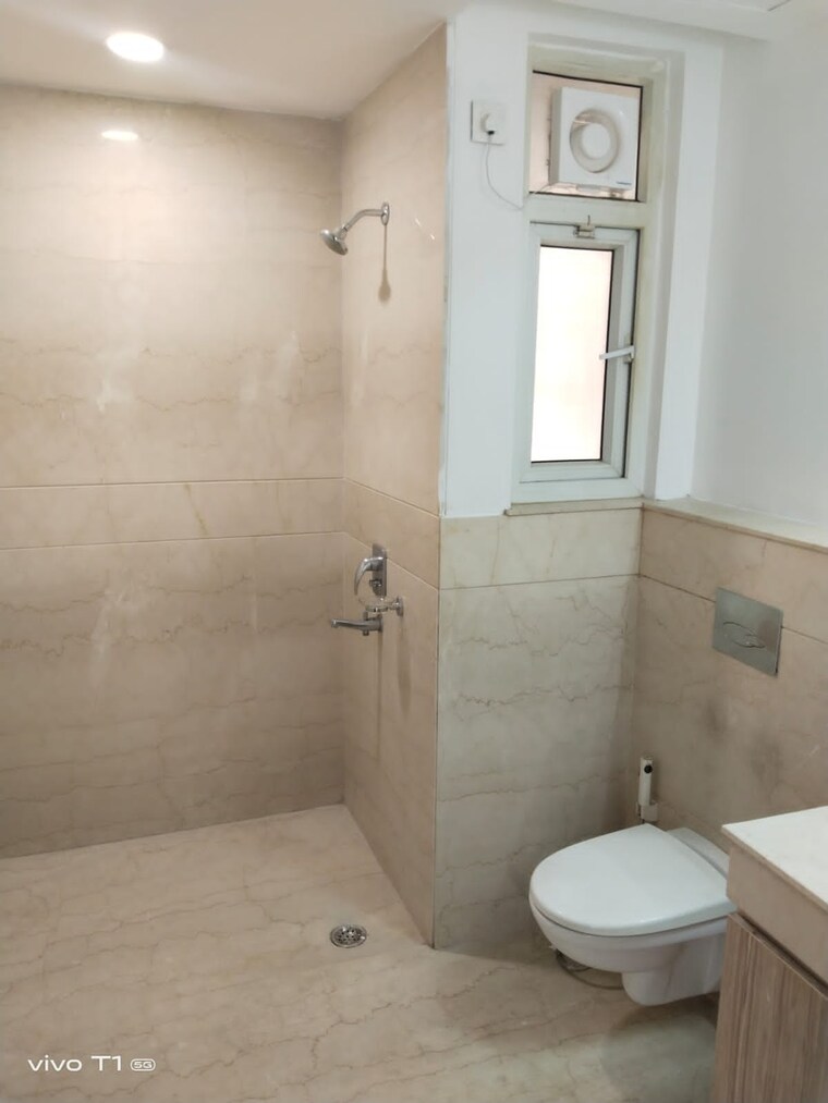 Bathroom, doordarshan-apartment 3 Bedroom 2200 Sq.Ft. Apartment In Sector 45 Gurgaon 9469967