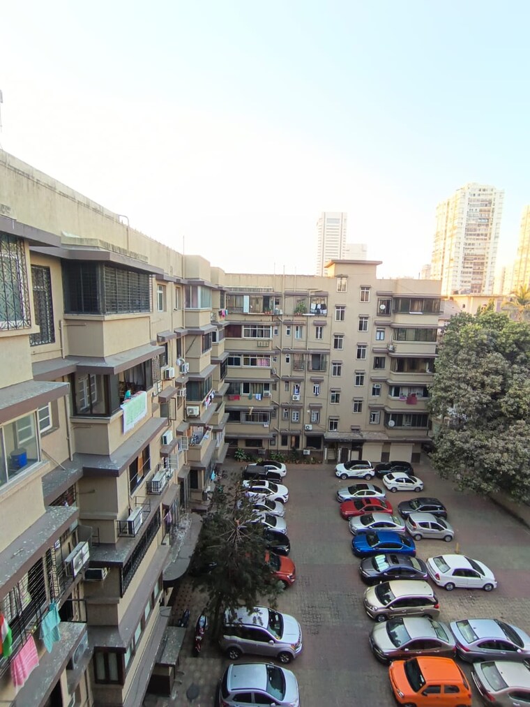 Exterior View, usha-sadan-apartment 1 Bedroom 500 Sq.Ft. Apartment In Colaba Mumbai 9469981