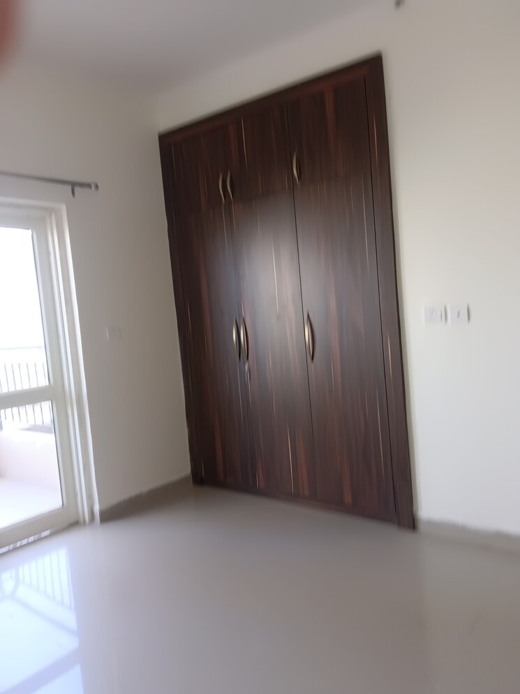 Room, awho-shanti-vihar 3 Bedroom 1755 Sq.Ft. Apartment In Sector 95 Gurgaon 9470025