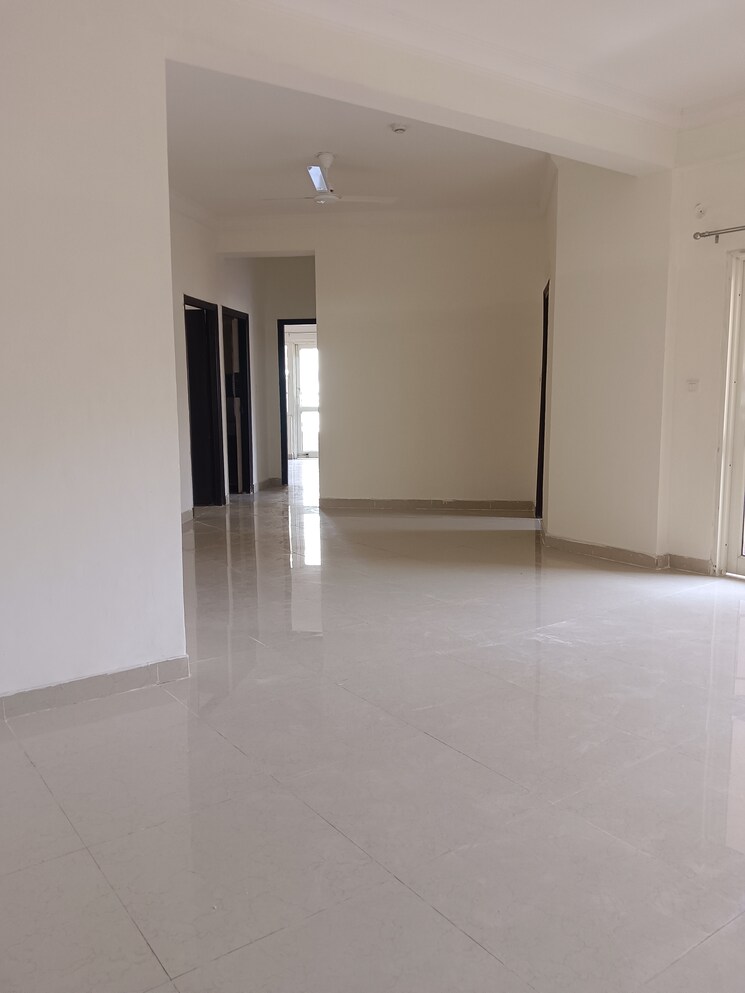 Room, awho-shanti-vihar 3 Bedroom 1755 Sq.Ft. Apartment In Sector 95 Gurgaon 9470025