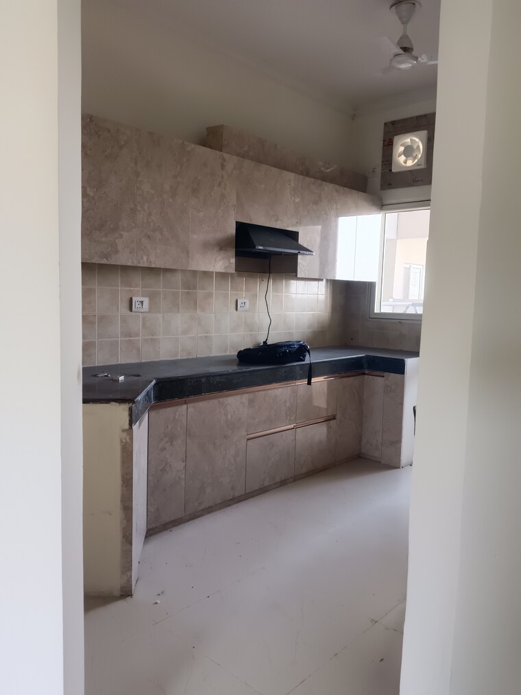 Kitchen, awho-shanti-vihar 3 Bedroom 1755 Sq.Ft. Apartment In Sector 95 Gurgaon 9470025