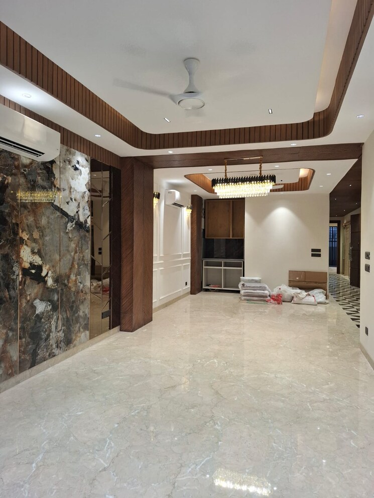 Room, nirvana-courtyard 4 Bedroom 4518 Sq.Ft. Builder Floor In Sector 50 Gurgaon 9470096