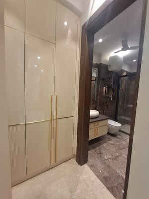 Bathroom in 4 BHK Builder Floor at Nirvana Courtyard, Sector 50 – for Sale