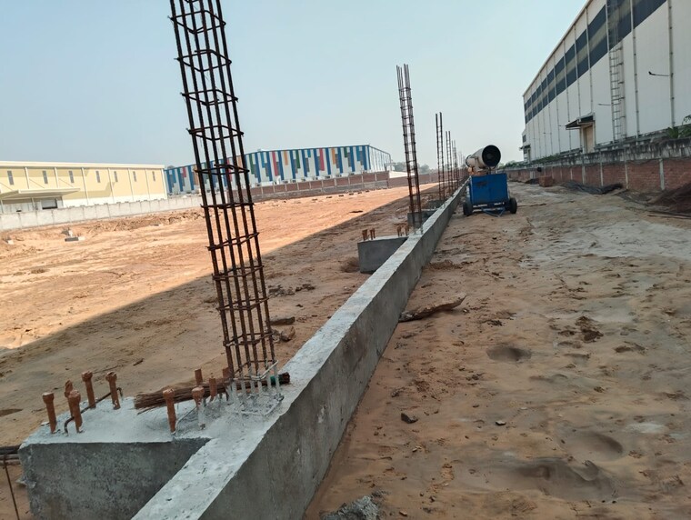 Balcony, ghilot Commercial Warehouse 100000 Sq.Ft. In Ghilot Neemrana 9470087