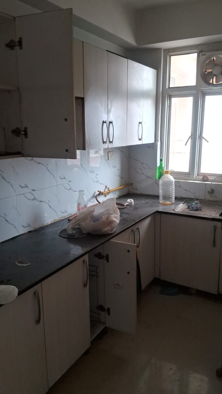 Kitchen, supertech-cape-town 3 Bedroom 1295 Sq.Ft. Apartment In Sector 74 Noida 9470097