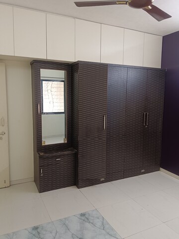 Room in 2 BHK Apartment at Tirupati Campus, Tingre Nagar – for Rent