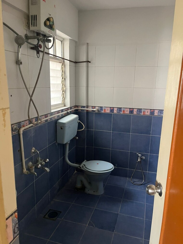 Attached Bathroom, hari-ganga 2 Bedroom 970 Sq.Ft. Apartment In Yerawada Pune 9470183