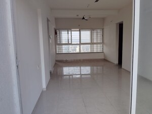 Room in 5 BHK Apartment at Sharada Alliance Akashparv, Bavdhan – for Rent