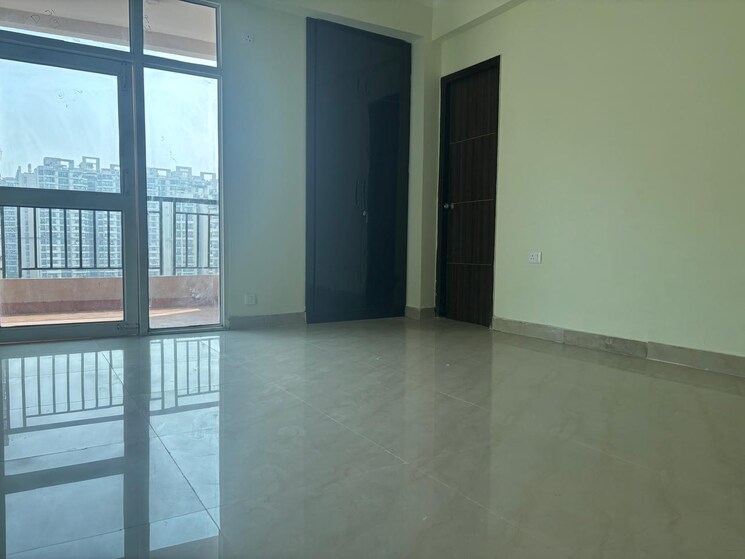 Room, jkg-palm-court 3 Bedroom 943 Sq.Ft. Apartment In Sector 16c Greater Noida Greater Noida 9470350
