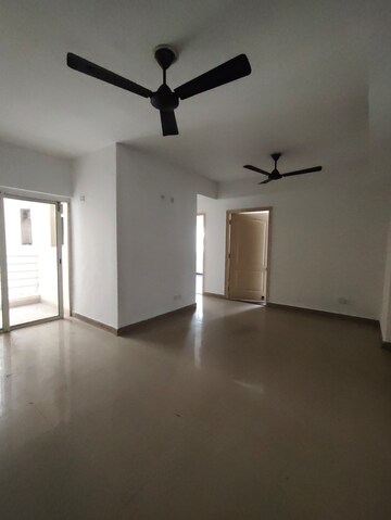 3 BHK Apartment For Sale in Paras Seasons, Sector 168
