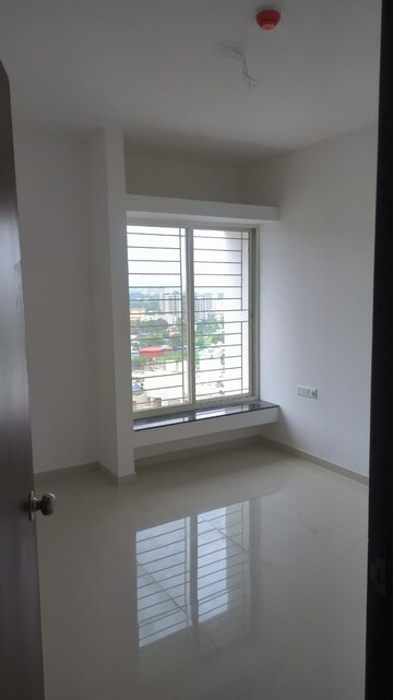 Room in 3 BHK Apartment at Krisala 41 Cosmo, Tathawade – for Sale