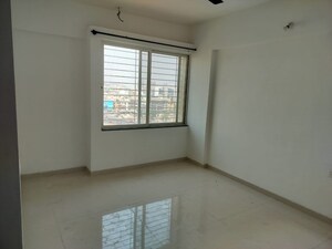 Room in 2 BHK Apartment at Karan Suncoast, Bavdhan – for Rent