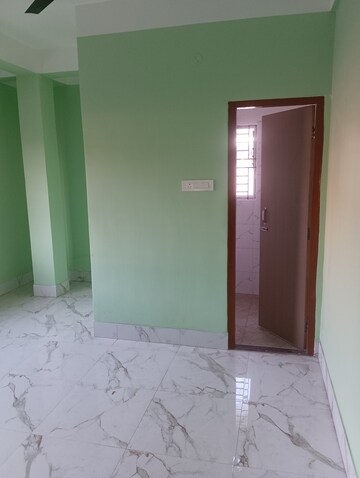 Room in 2 BHK Villa at Zoo Road – for Rent