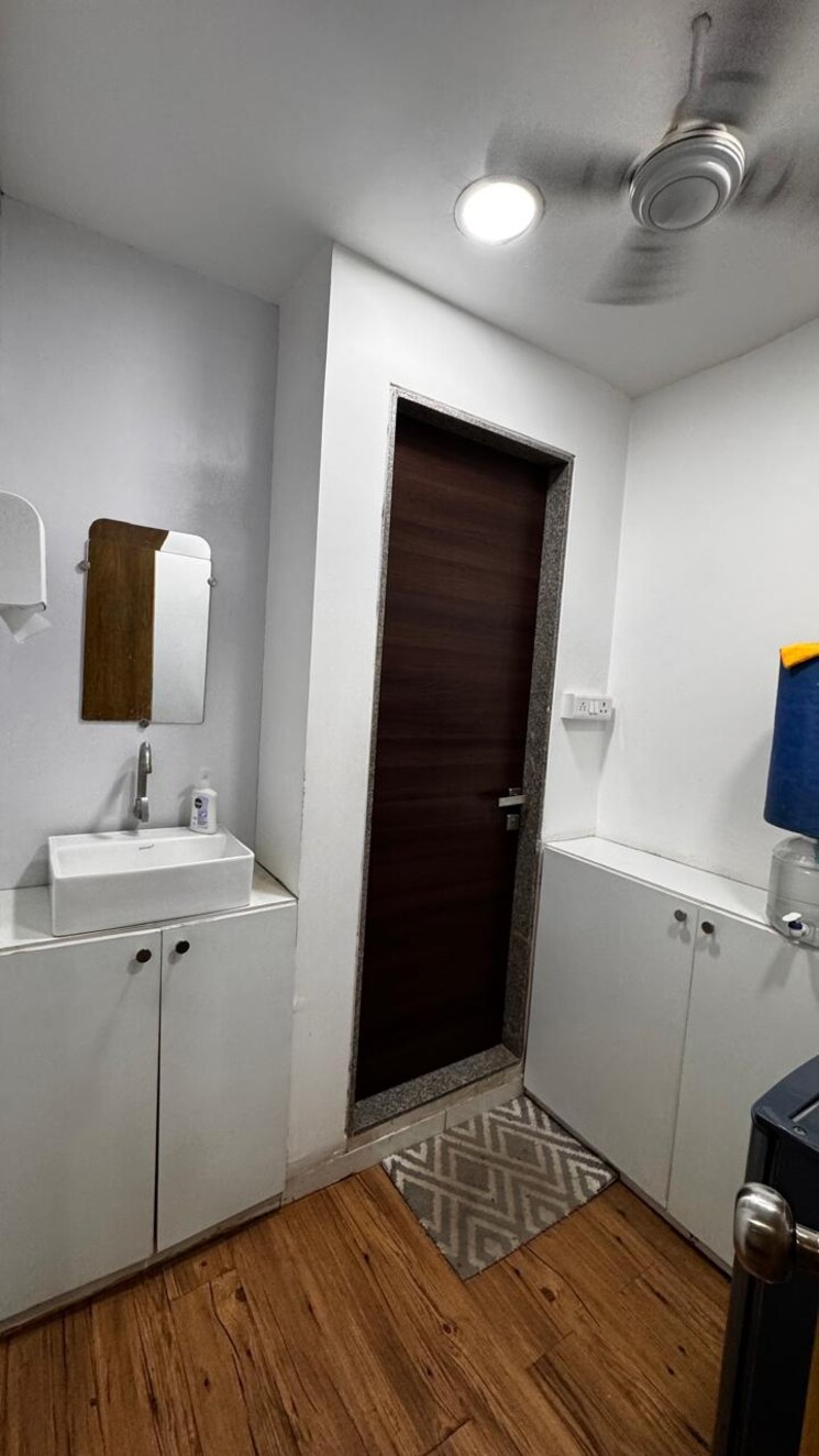 Bathroom, sankalp-iconic-tower Commercial Office Space 1181 Sq.Ft. In Sanidhya Ahmedabad 9470443
