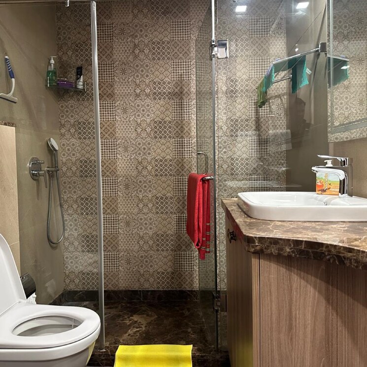 Bathroom, lajpat nagar 2 Bedroom 900 Sq.Ft. Independent House In Lajpat Nagar Delhi 9470497