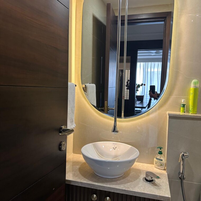 Bathroom, lajpat nagar 2 Bedroom 900 Sq.Ft. Independent House In Lajpat Nagar Delhi 9470497