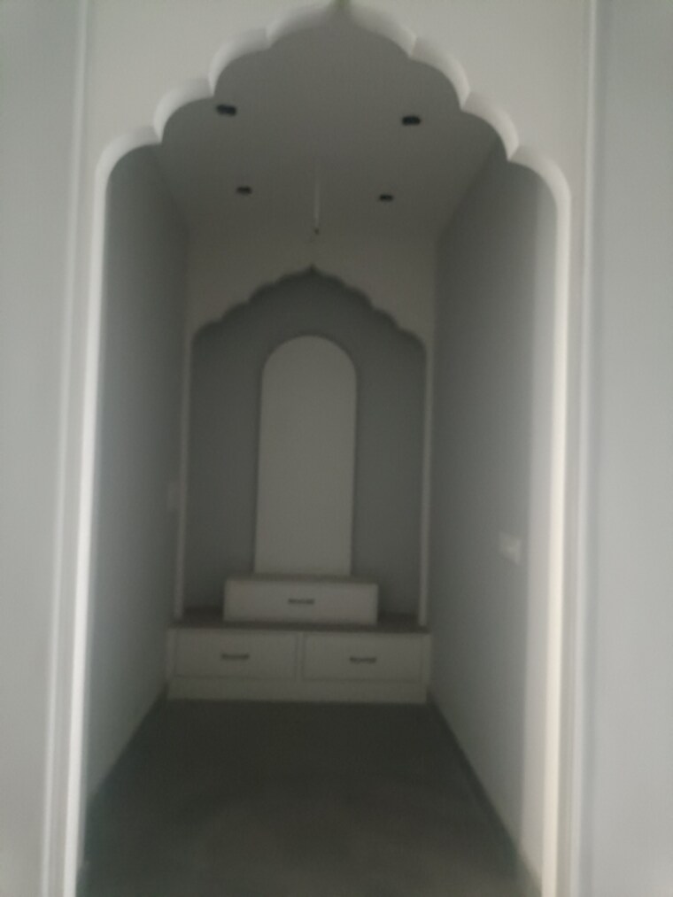 undefined, sector 99 3.5 Bedroom 250 Sq.Mt. Villa In Sector 99 Noida 9470578