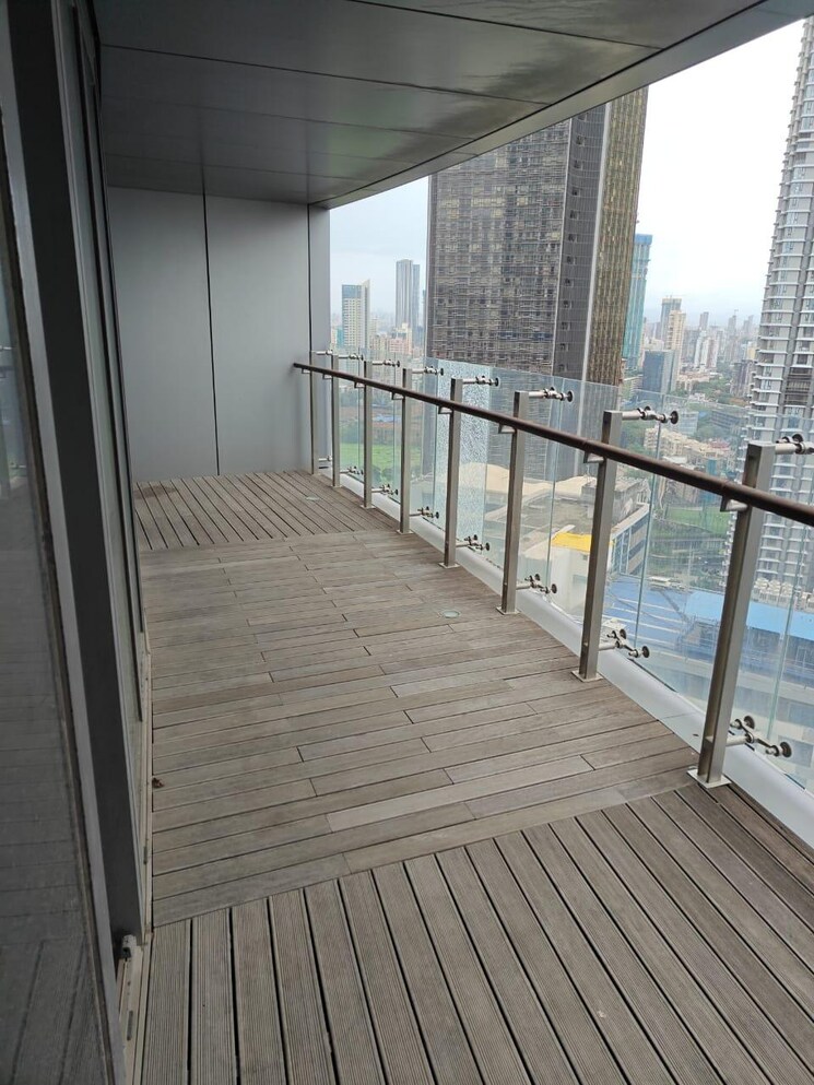 Balcony, lodha-world-crest 4 Bedroom 2619 Sq.Ft. Apartment In Worli Mumbai 9470579