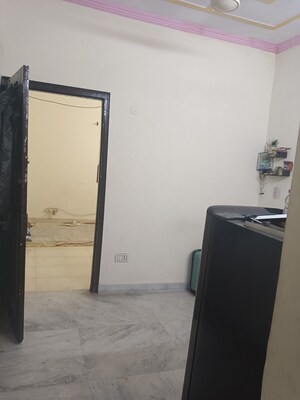 1 BHK Builder Floor For Rent in Lajpat Nagar 4